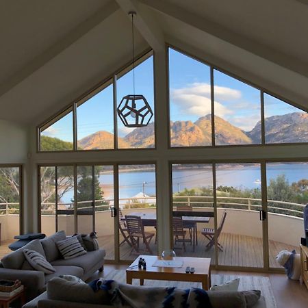 Freycinet Beach House コールズ・ベイ エクステリア 写真