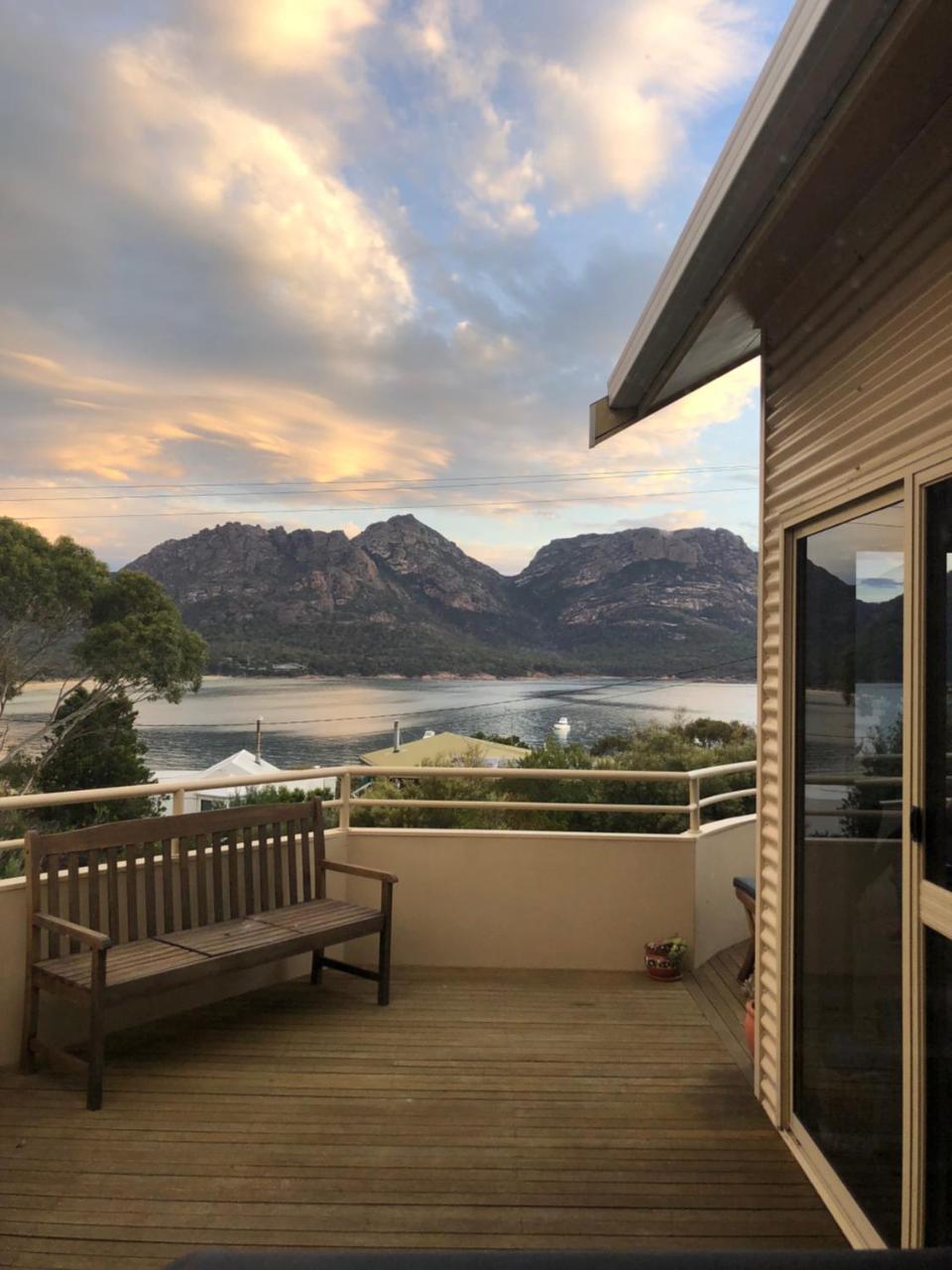 Freycinet Beach House コールズ・ベイ エクステリア 写真