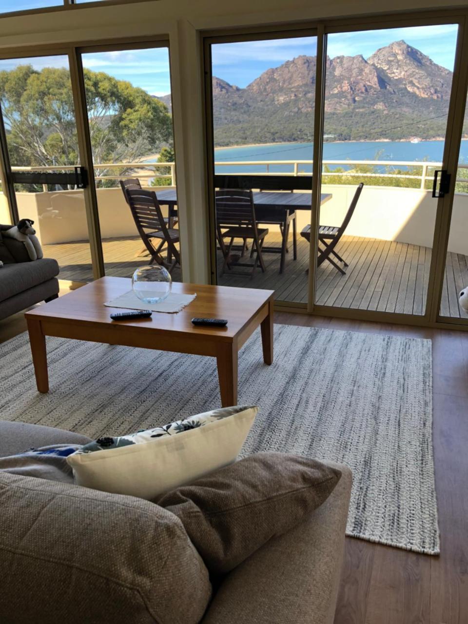 Freycinet Beach House コールズ・ベイ エクステリア 写真